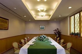 Hotel International House Osaka 3*,