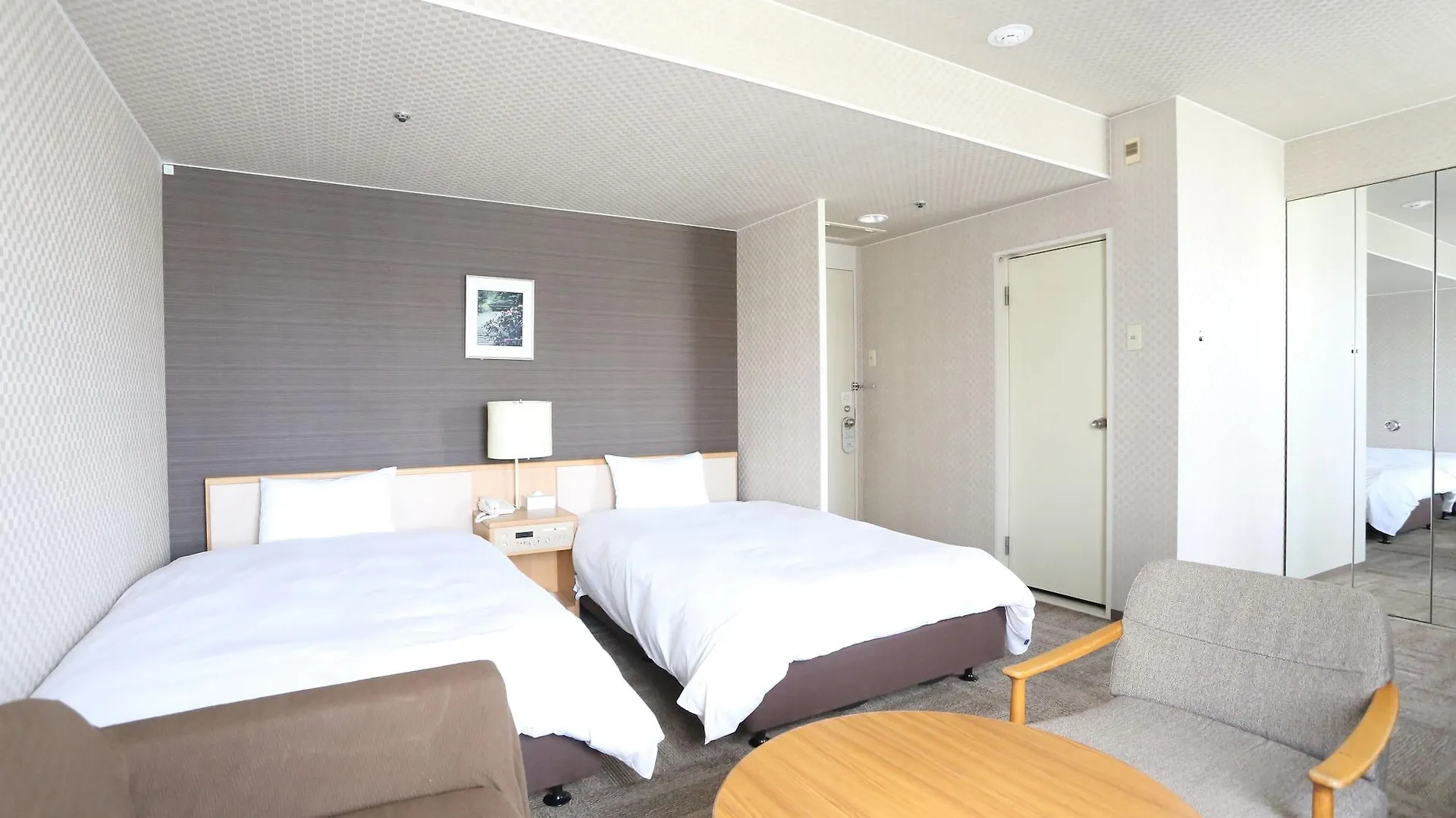Hotel International House Osaka 3*,